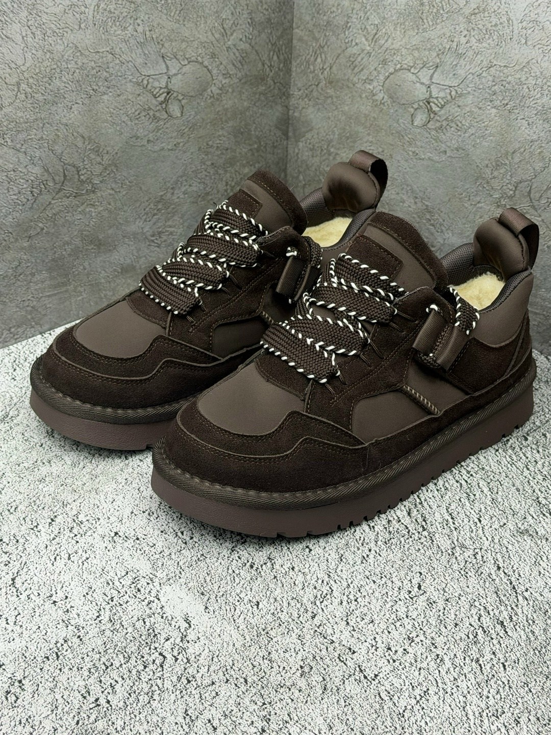 ,кеды зимние ugg lowmel trainer premiumshoes цвет черный,ugg lowmel sneaker кроссовки женские зимние,женская ,кроссовки натуральные