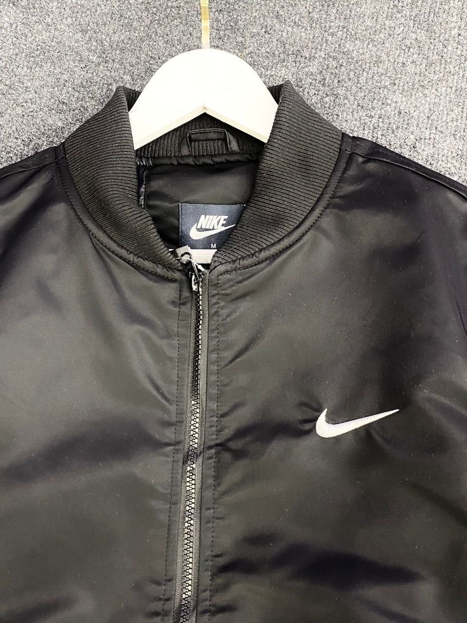 бомбер nike,куртка бомбер,повседневная куртка,куртка бомбер nike,куртка спортивная