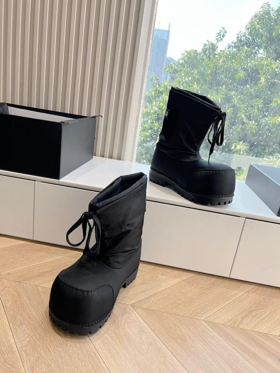 ботинок,сапоги белые аляски,ботинок balenciaga,,ботинки balenciaga аляска утепленные двойной слой подошва