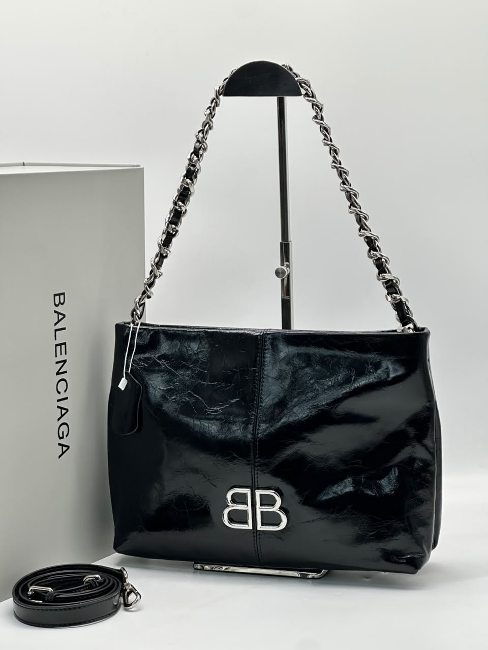 сумка женская balenciaga,сумка balenciaga,баленсиага сумка,сумка,кожаная сумка через плечо monaco среднего размера balenciaga черный