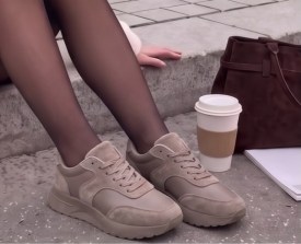 Кроссовки