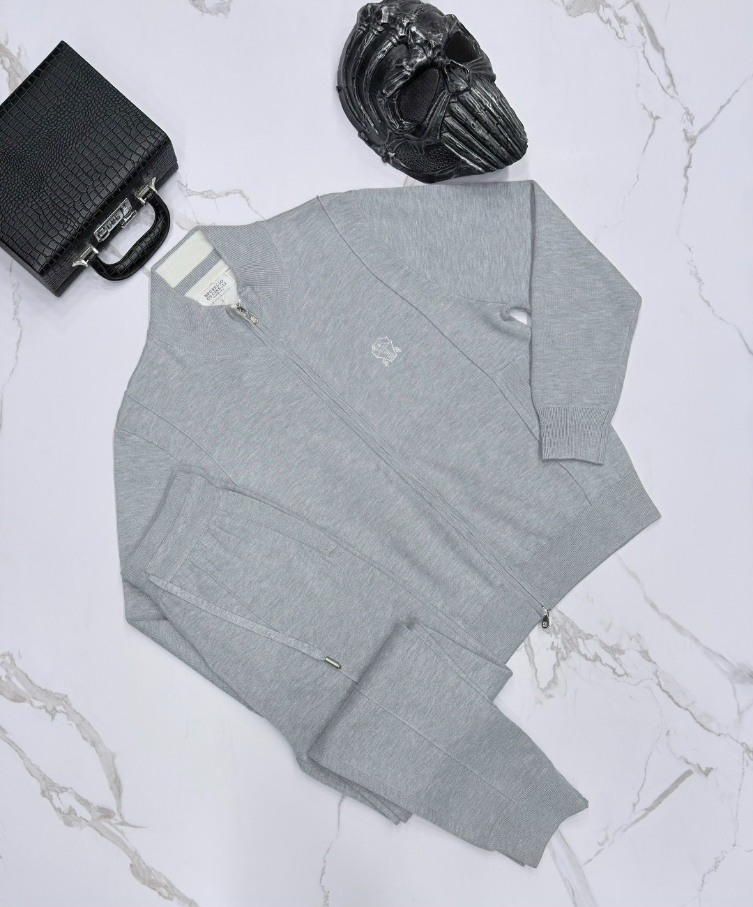спортивный костюм brunello cucinelli,спортивный костюм loro piana,костюм спортивный,трикотажные костюмы,мужской спортивный костюм