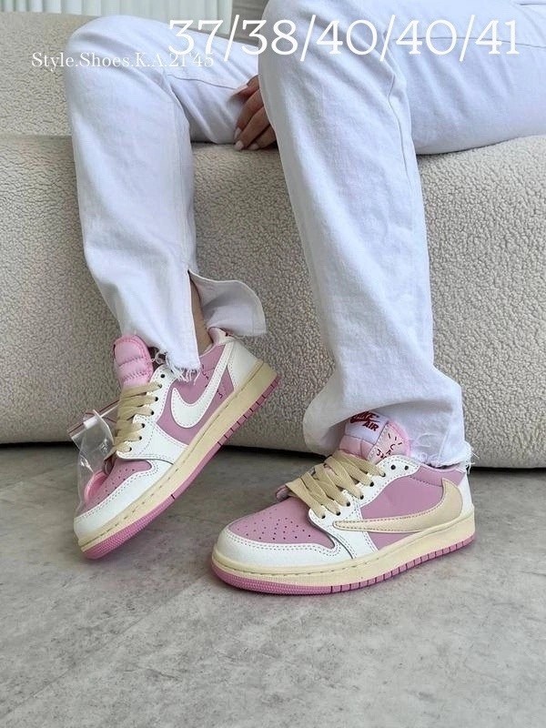 travis scott x air jordan 1 low sail shy pink,кроссовки air jordan 1 low x travis scott 'shy pink' unisex,nike air jordan 1 low x travis scott,женские кроссовки nike air jordan 1 low travis scott розо