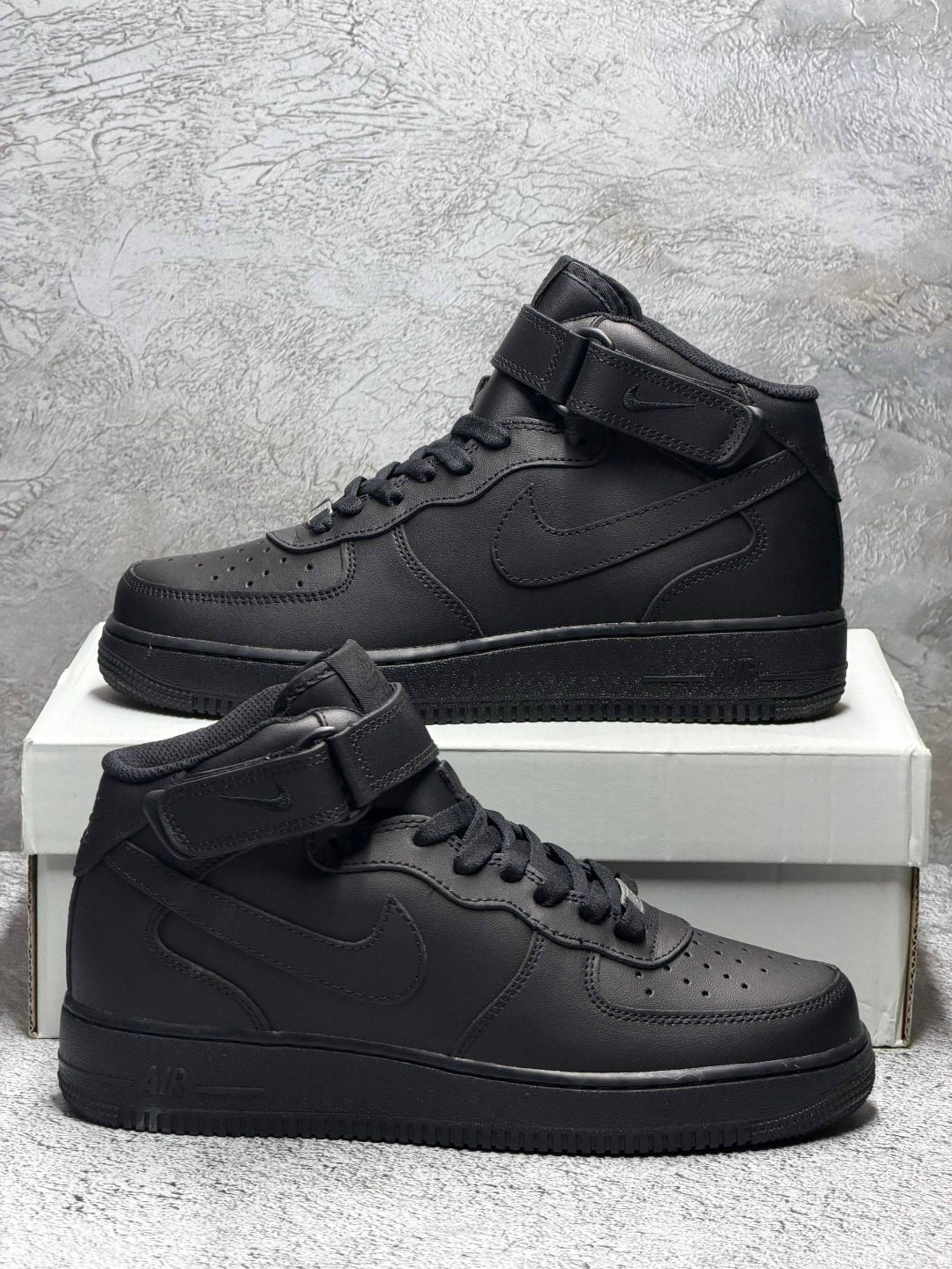 кроссовки nike air force 1 mid "black",nike air force 1 mid "black",кроссовки nike air force 1 mid,кроссовки nike air force 1 черные высокие,nike air force 1 mid