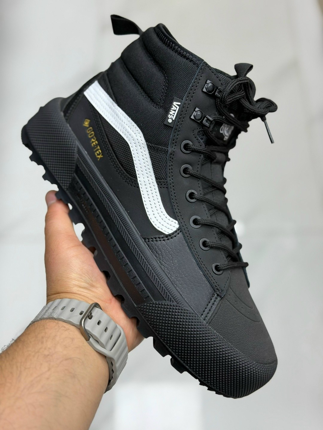 ,кроссовки мужские vans,кроссовки зимнее,кроссовки sk8-hi gore tex mte 3 vans коричневый,ботинки vans