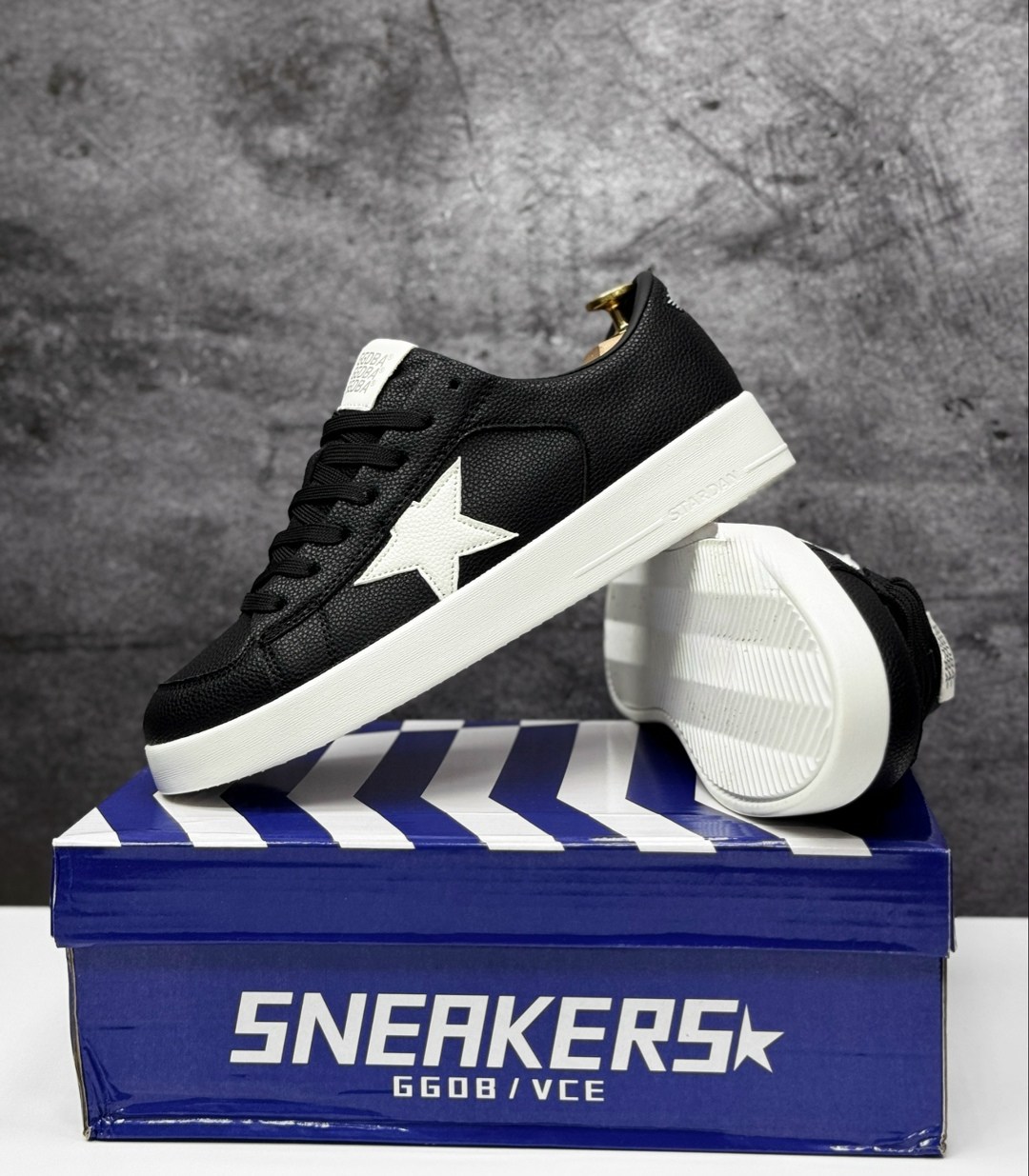 мужской кроссовки,кроссовки мужские golden goose stardan leather/leather star черные 42 eu,кеды женские golden goose stardan leather/leather star черные 38 eu,черные кроссовки,кеды мужские
