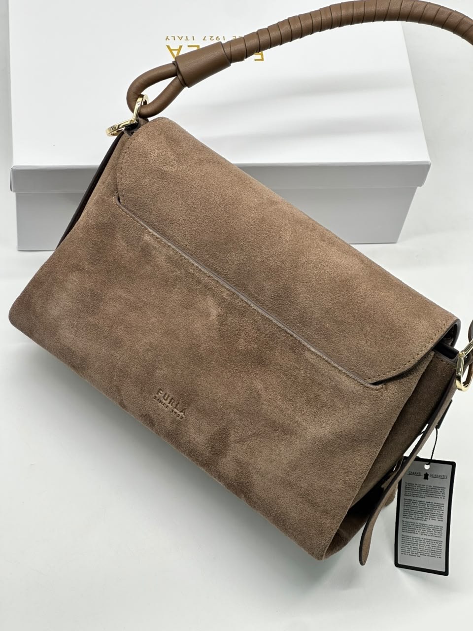 замшевая сумка,сумка фенди коричневая,сумка fendi baguette коричневая замшевая,сумка из натуральной замши,женская сумка
