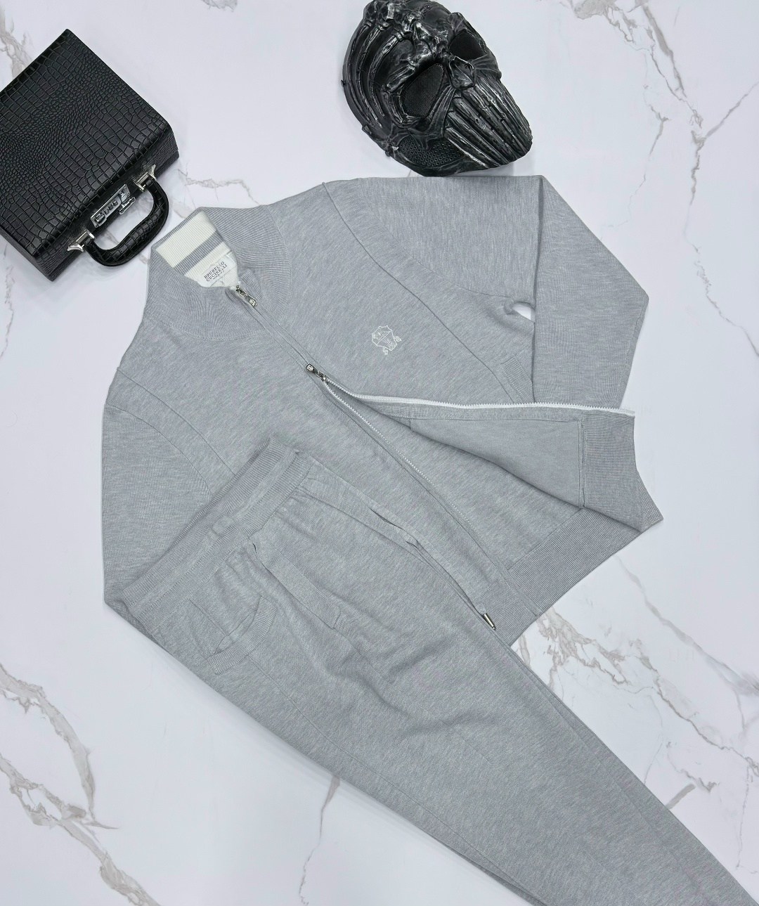 спортивный костюм brunello cucinelli,спортивный костюм loro piana,костюм спортивный,трикотажные костюмы,мужской спортивный костюм