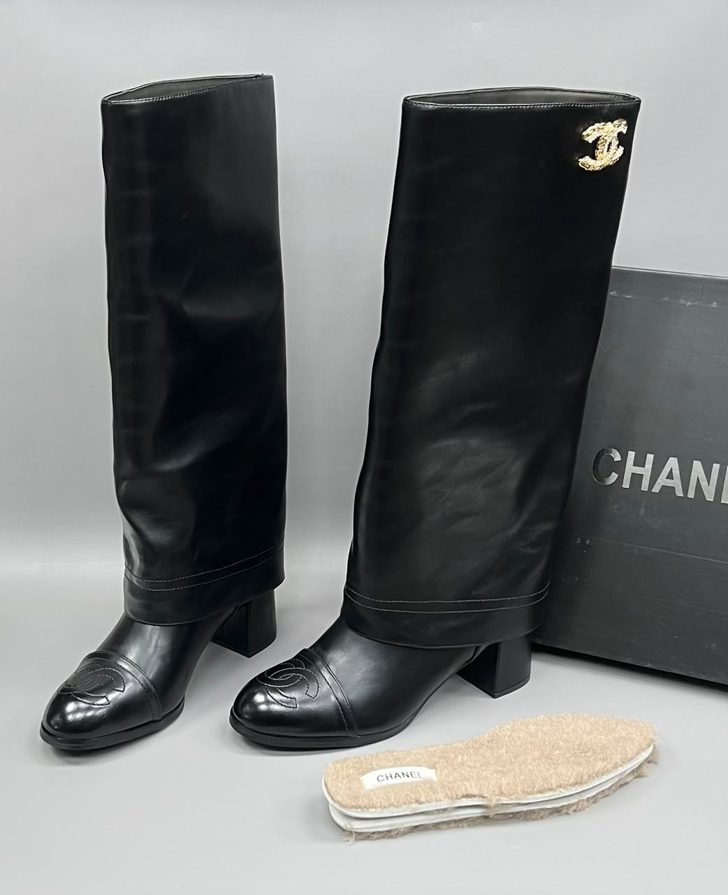сапоги chanel,сапоги шанель,сапоги,модные длинные кожаные сапоги chanel для женщин,кожаные сапоги