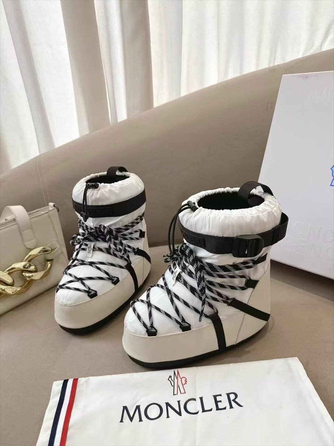 ,луноходы женские,луноходы  женская,луноходы ботинки,луноходы moon boot