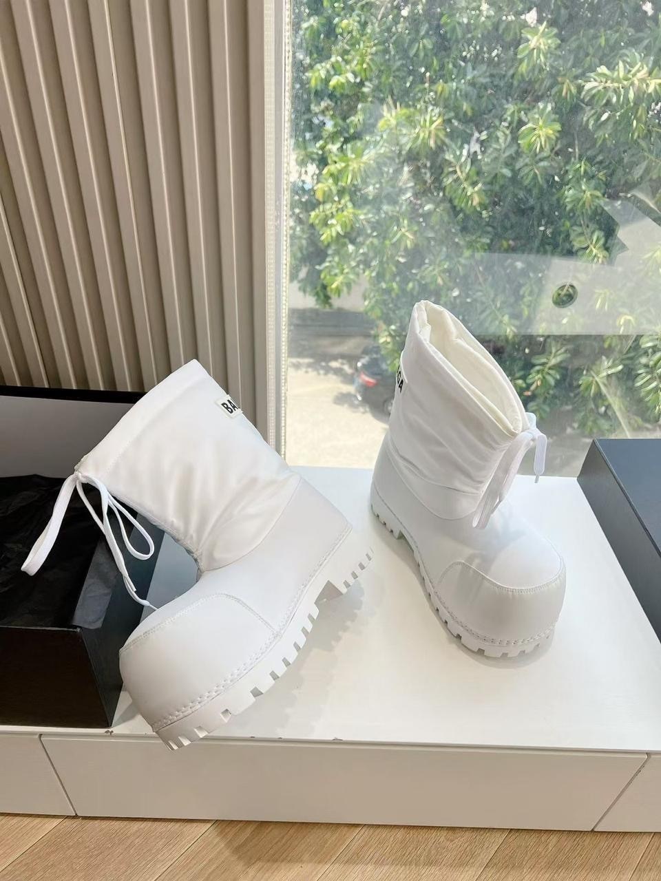ботинок,сапоги белые аляски,ботинок balenciaga,,ботинки balenciaga аляска утепленные двойной слой подошва