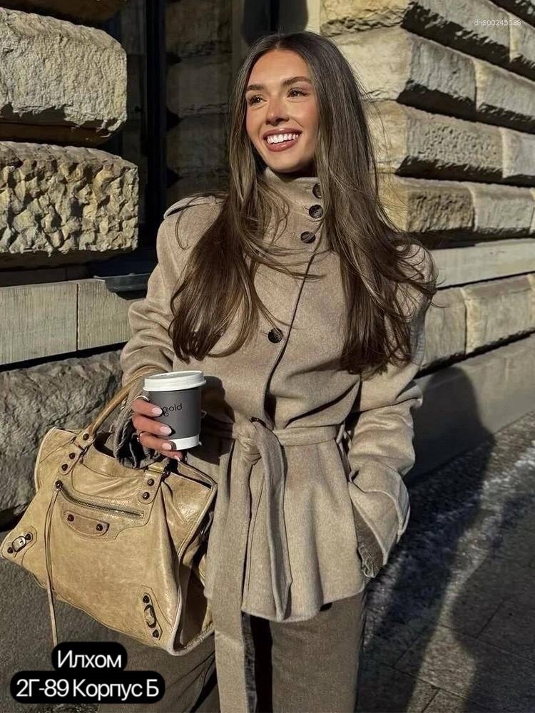 полупальто пальто,элегантные пальто,стильное пальто,демисезонное пальто,полупальто