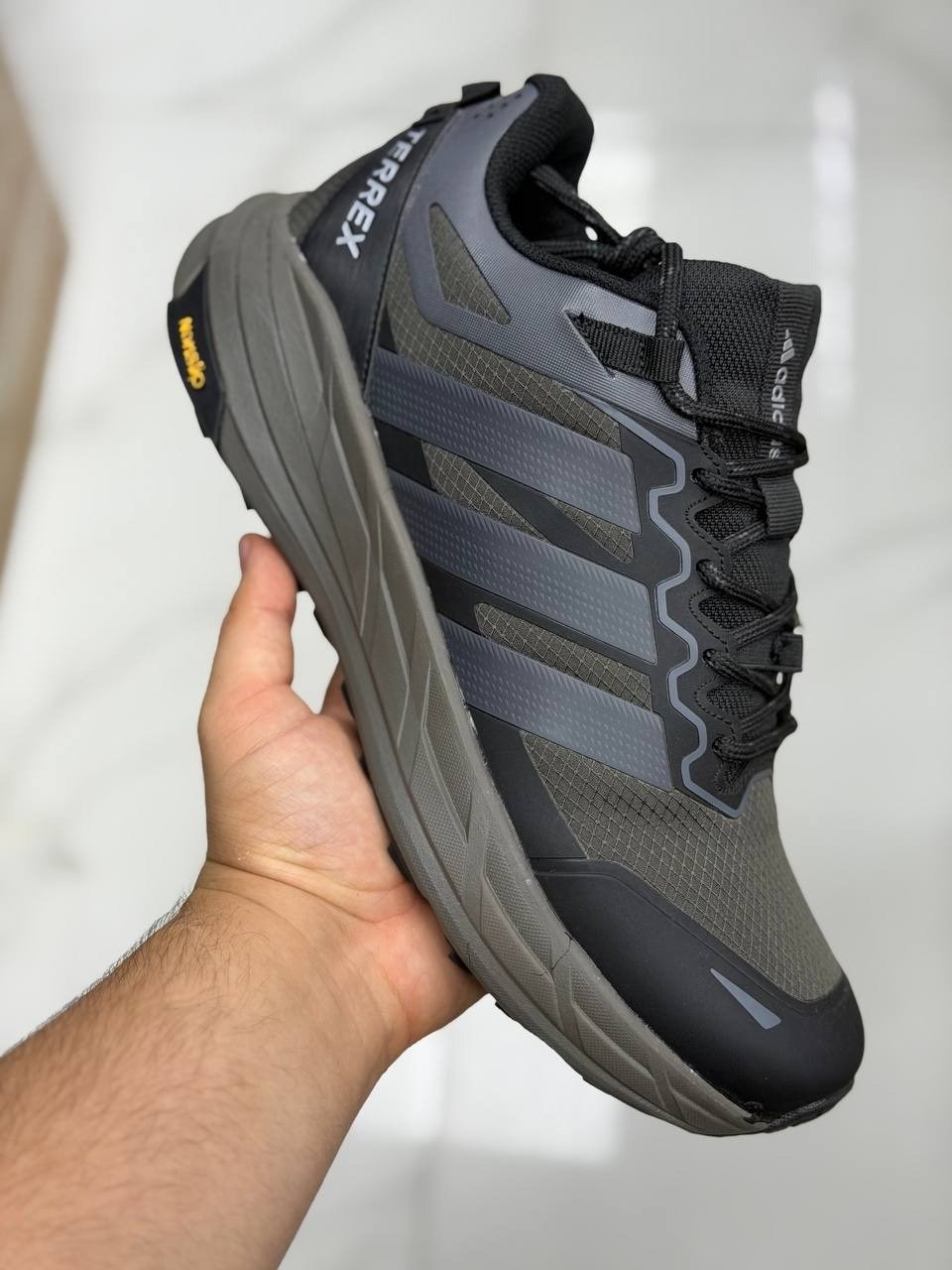кроссовки adidas,кроссовки adidas terrex,кроссовки мужские adidas,кроссовки,adidas terrex