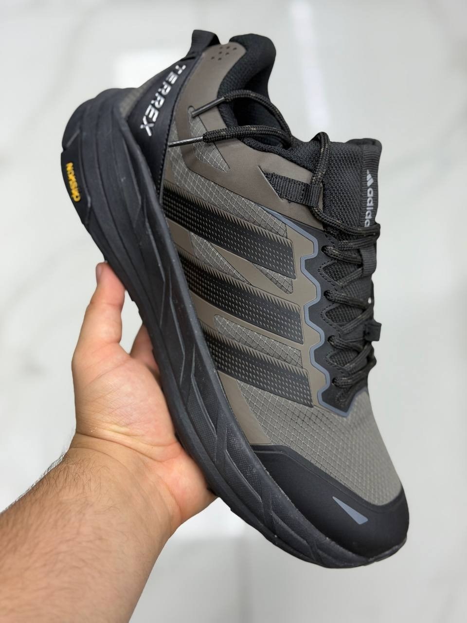 кроссовки adidas,кроссовки adidas terrex,кроссовки мужские adidas,кроссовки,adidas terrex
