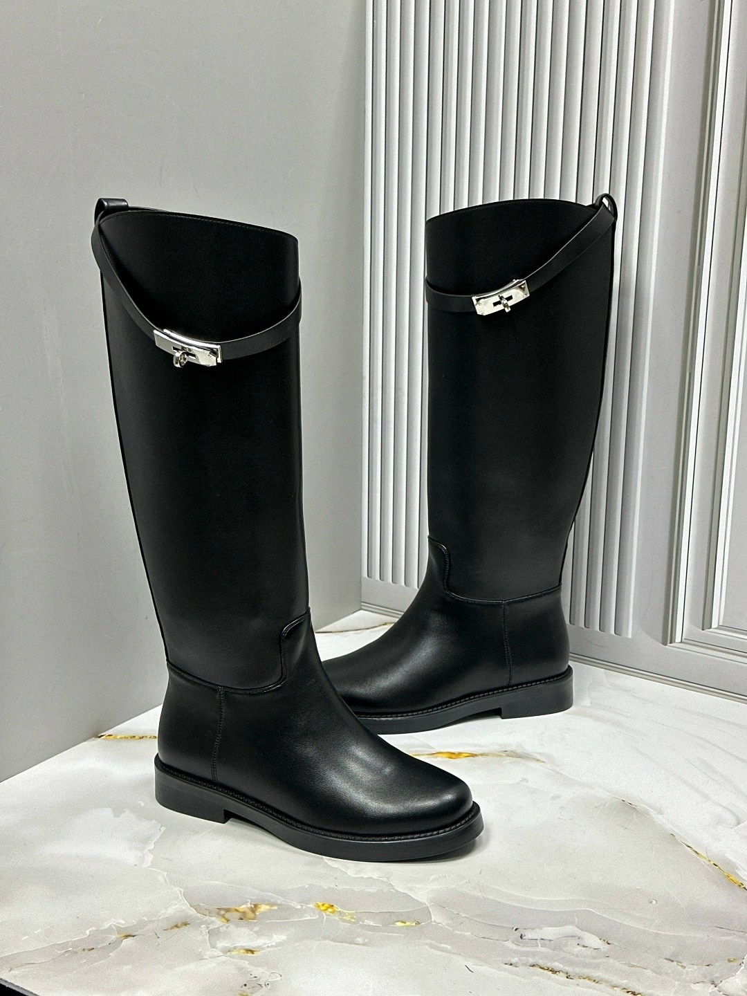 женские черные кожаные сапоги hermes jumping,сапоги hermes,сапоги,,сапоги hermes женские кожаные чёрного цвета