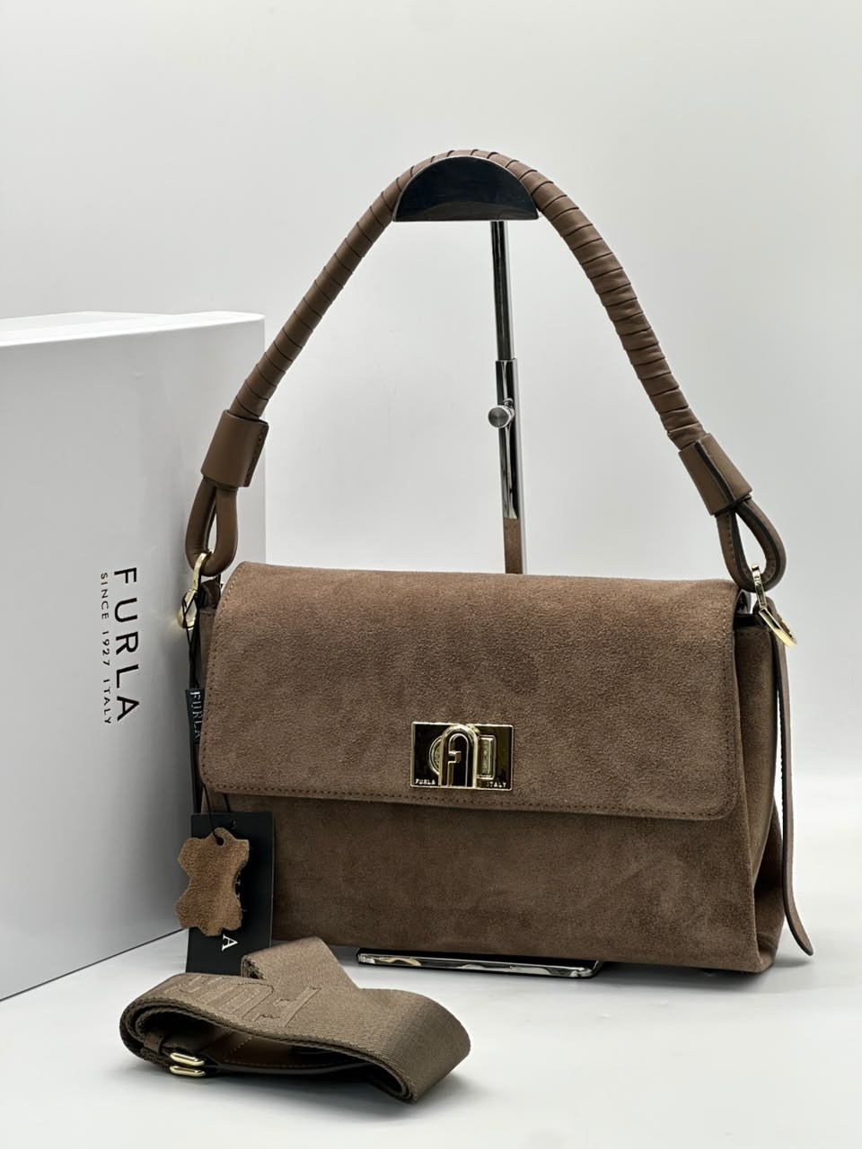 сумка,сумка furla,сумка женская furla,замшевая сумка,сумки женская