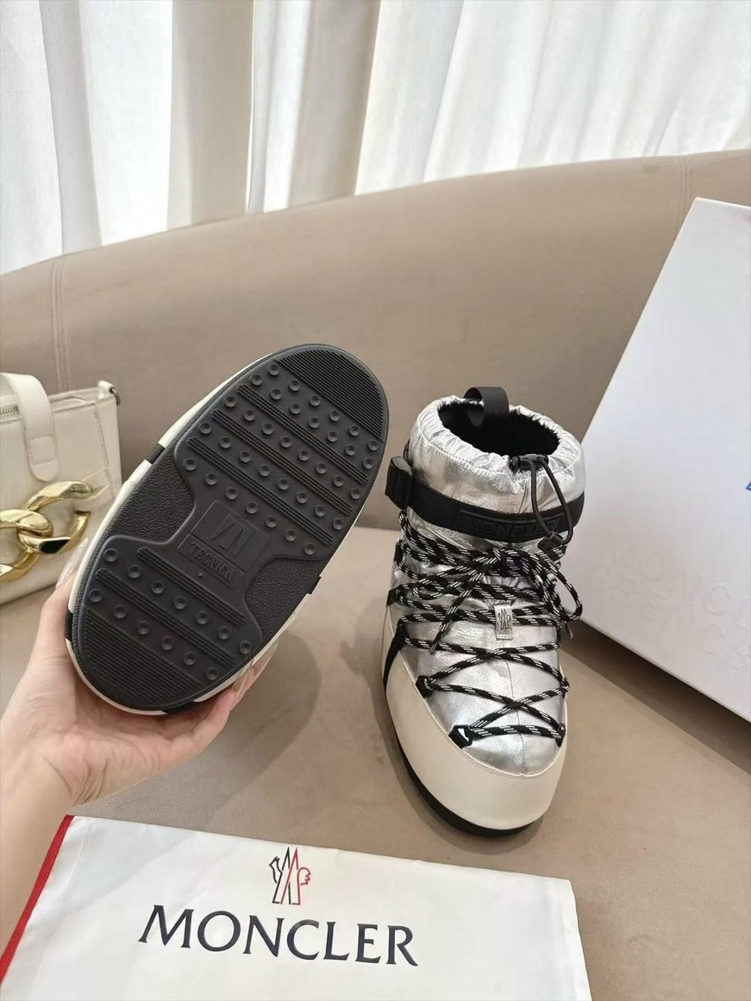 ,луноходы женские,луноходы  женская,луноходы ботинки,луноходы moon boot