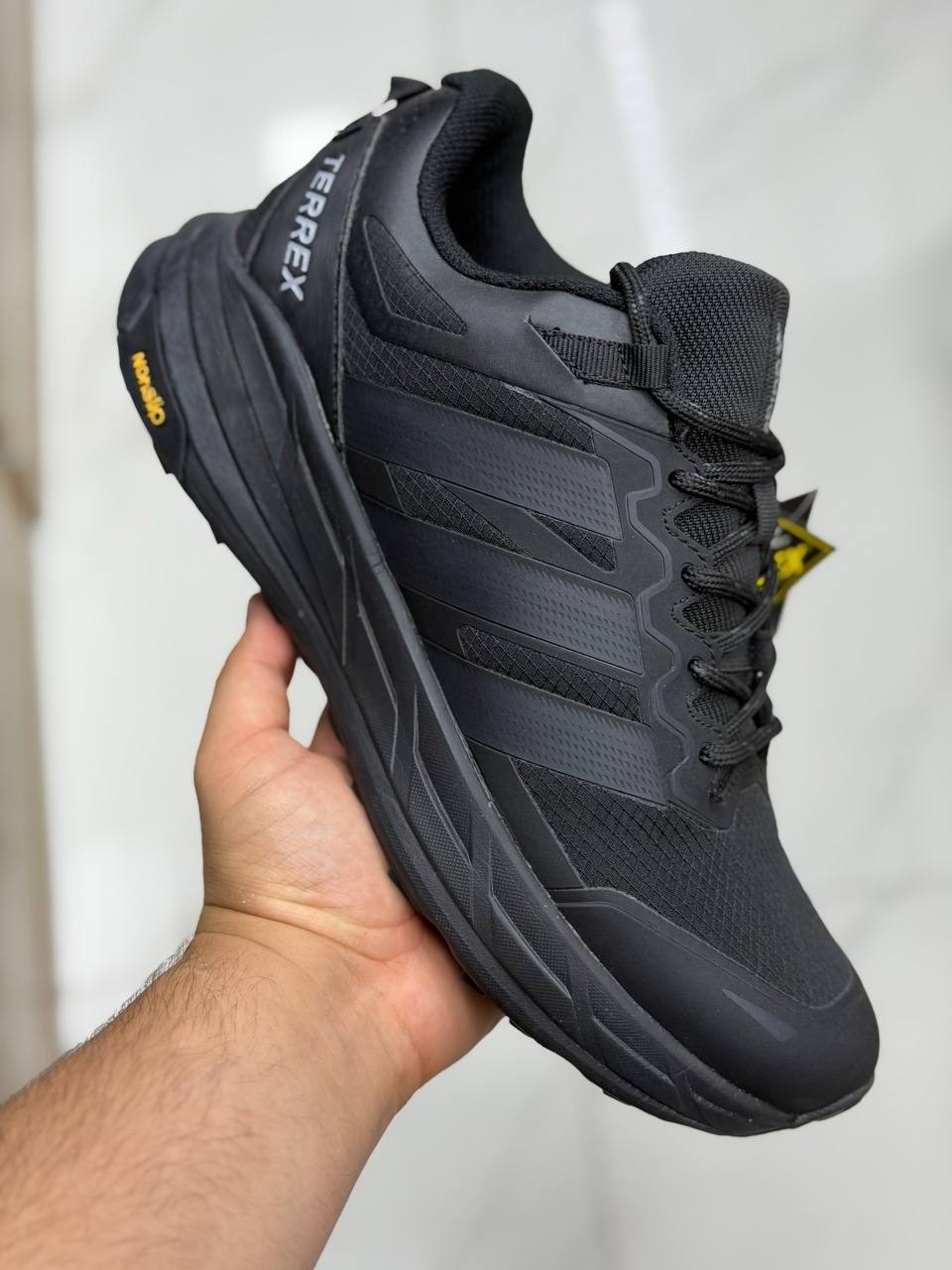 adidas terrex кроссовки мужские зимние,кроссовки adidas climaproof,кроссовки adidas,кроссовки кожаные адидас зимние,кроссовки adidas terrex climaproof черные