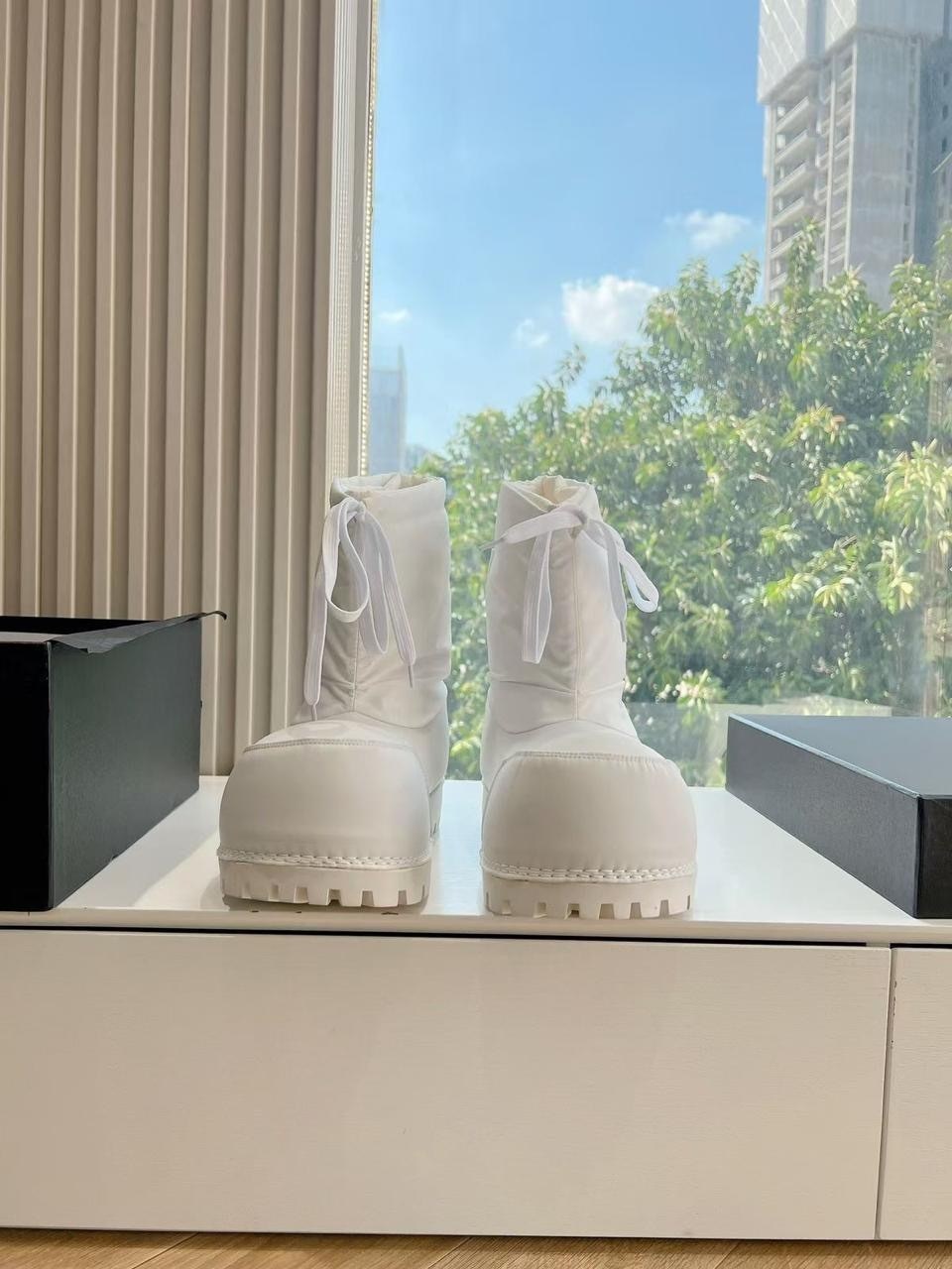 ботинок,сапоги белые аляски,ботинок balenciaga,,ботинки balenciaga аляска утепленные двойной слой подошва