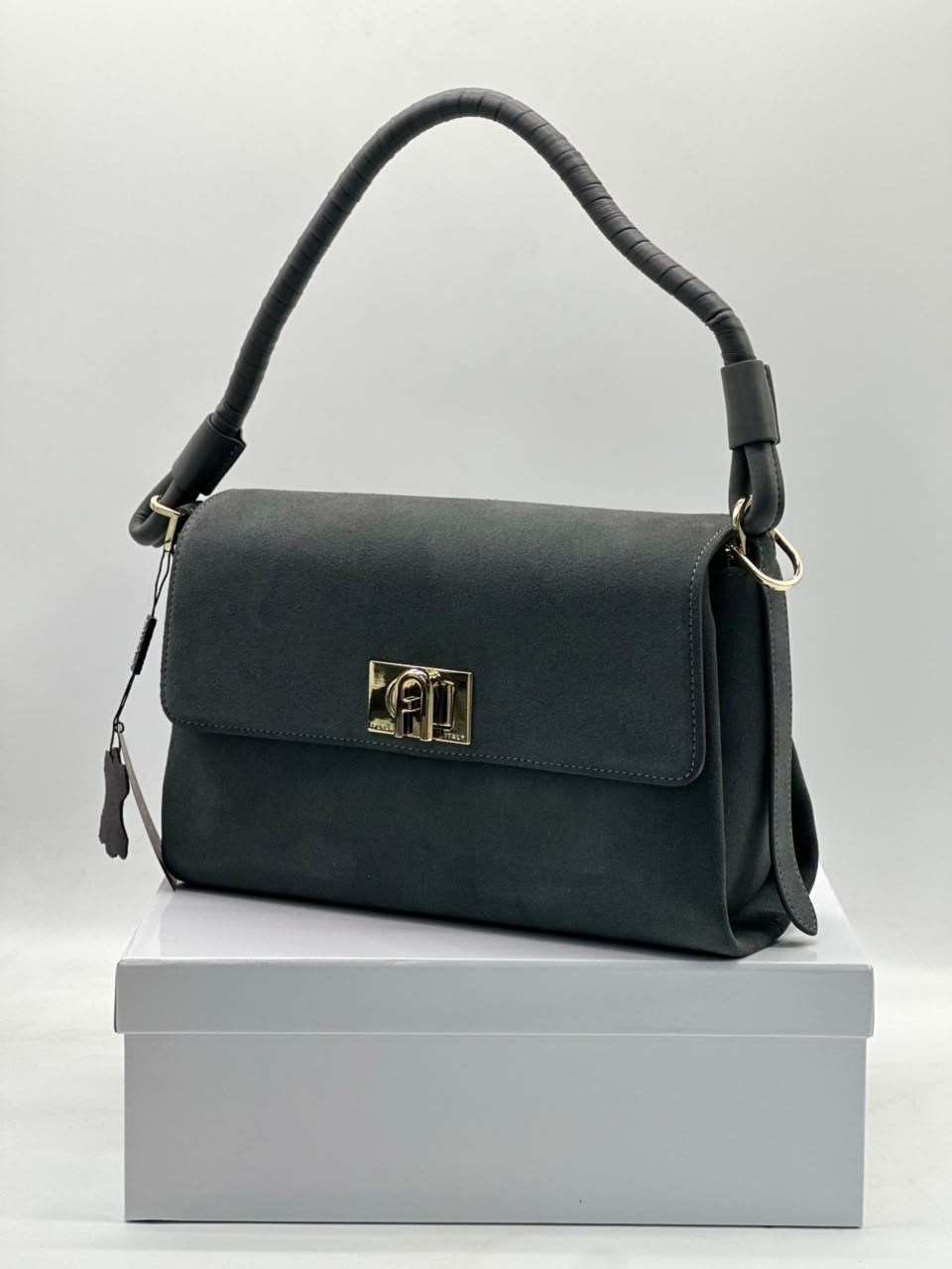 сумка,сумка furla,сумка женская furla,замшевая сумка,сумки женская