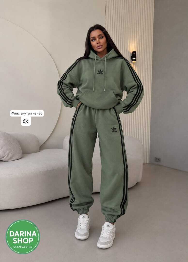 женский спортивный костюм adidas,спортивный женский костюм на флисе,женские костюмы на флисе,костюм спортивный женский,костюм спортивный женские спортивные костюмы