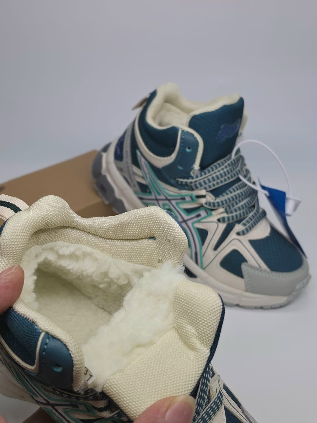 кроссовки asics gel kahana 8,асикс зимние кроссовки,кроссовки зимние asics,кроссовки зимние asics gel kahana,кроссовки асикс