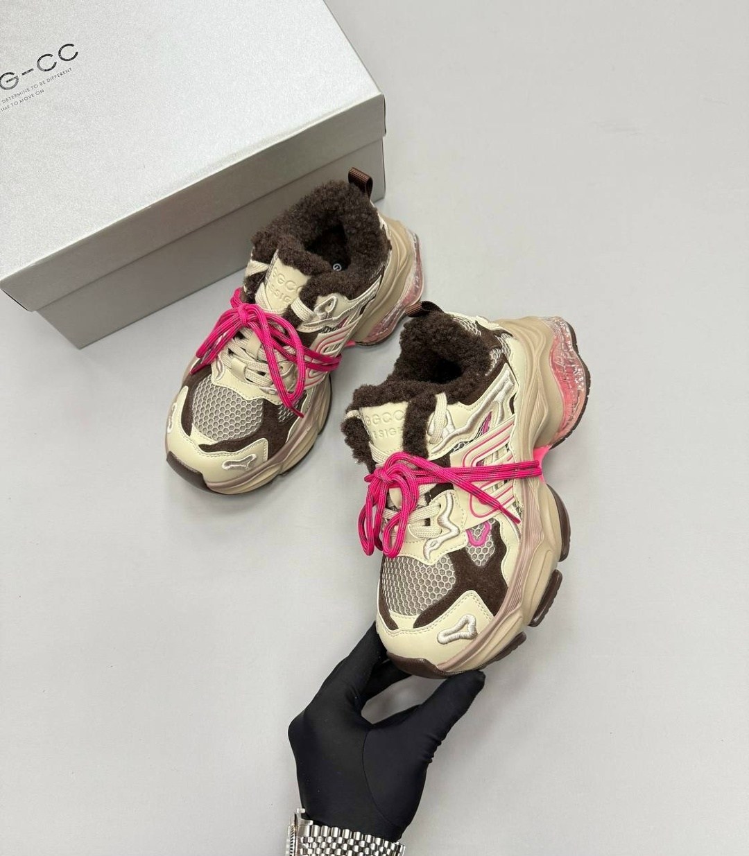 женские кроссовки,кроссовки женские balenciaga,массивные кроссовки женские,массивные кроссовки,кроссовки