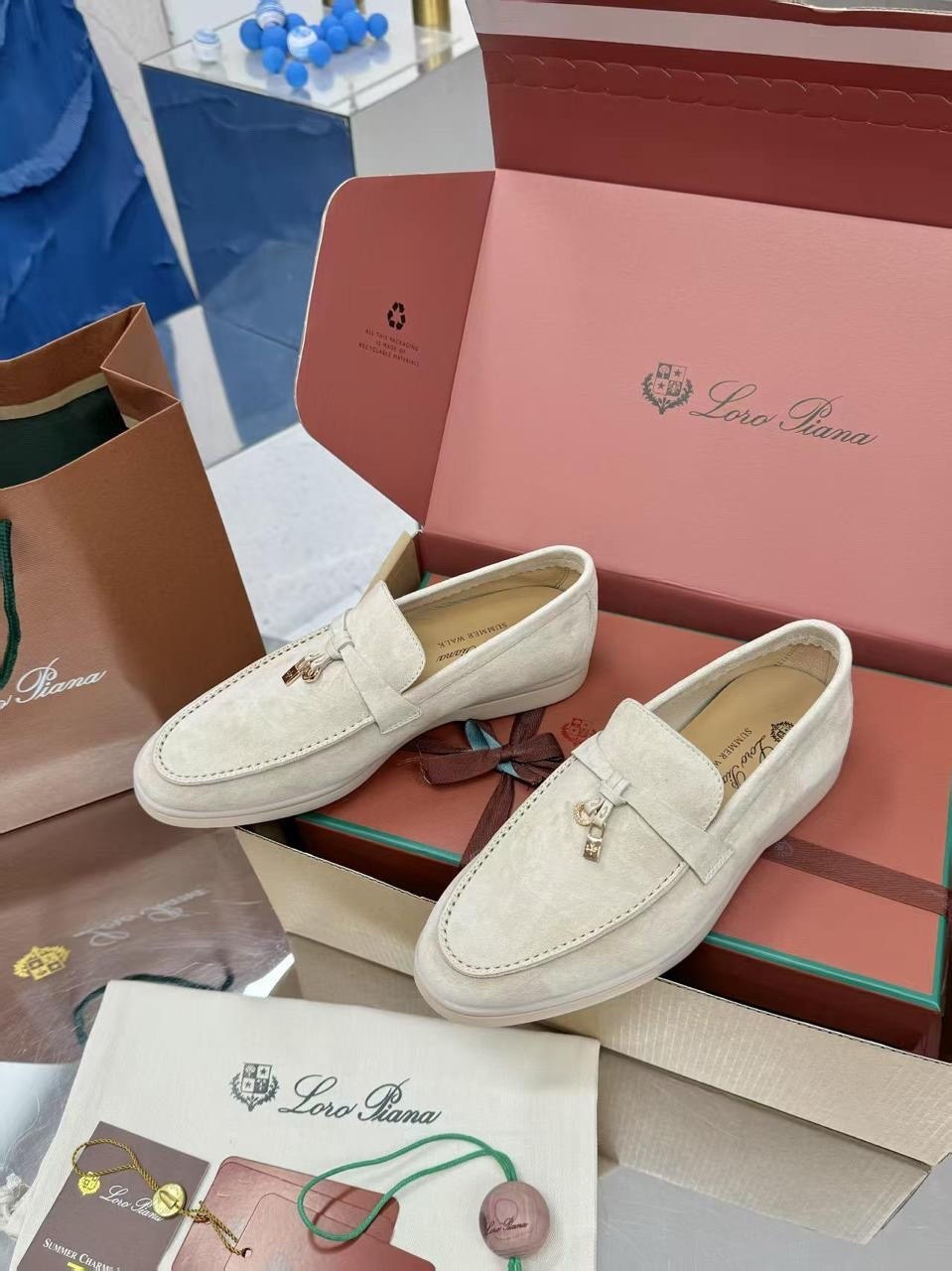замшевые лоферы loro piana,женские лоферы loro piana,лоферы loro piana,,лоферы женские замшевые