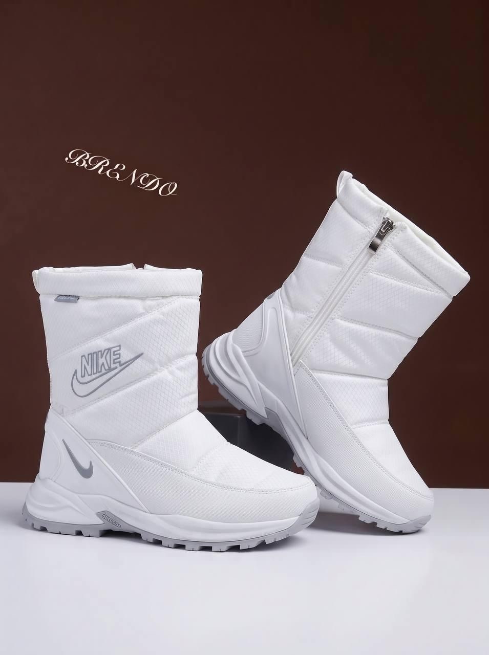 зимние сапоги nike цвет белый,зимние сапоги nike,высокие зимние дутики,дутики женские зимние,зимние дутики ботинки