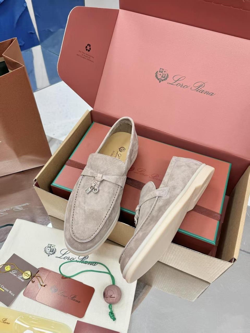 замшевые лоферы loro piana,женские лоферы loro piana,лоферы loro piana,,лоферы женские замшевые