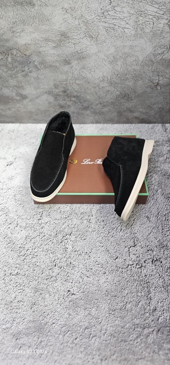 ботинки лоферы мужские замшевые loro piana suede black,мужские высокие замшевые лоферы santoni 2026 черные,,мужские лоферы loro piana черные замшевые,лоферы loro piana