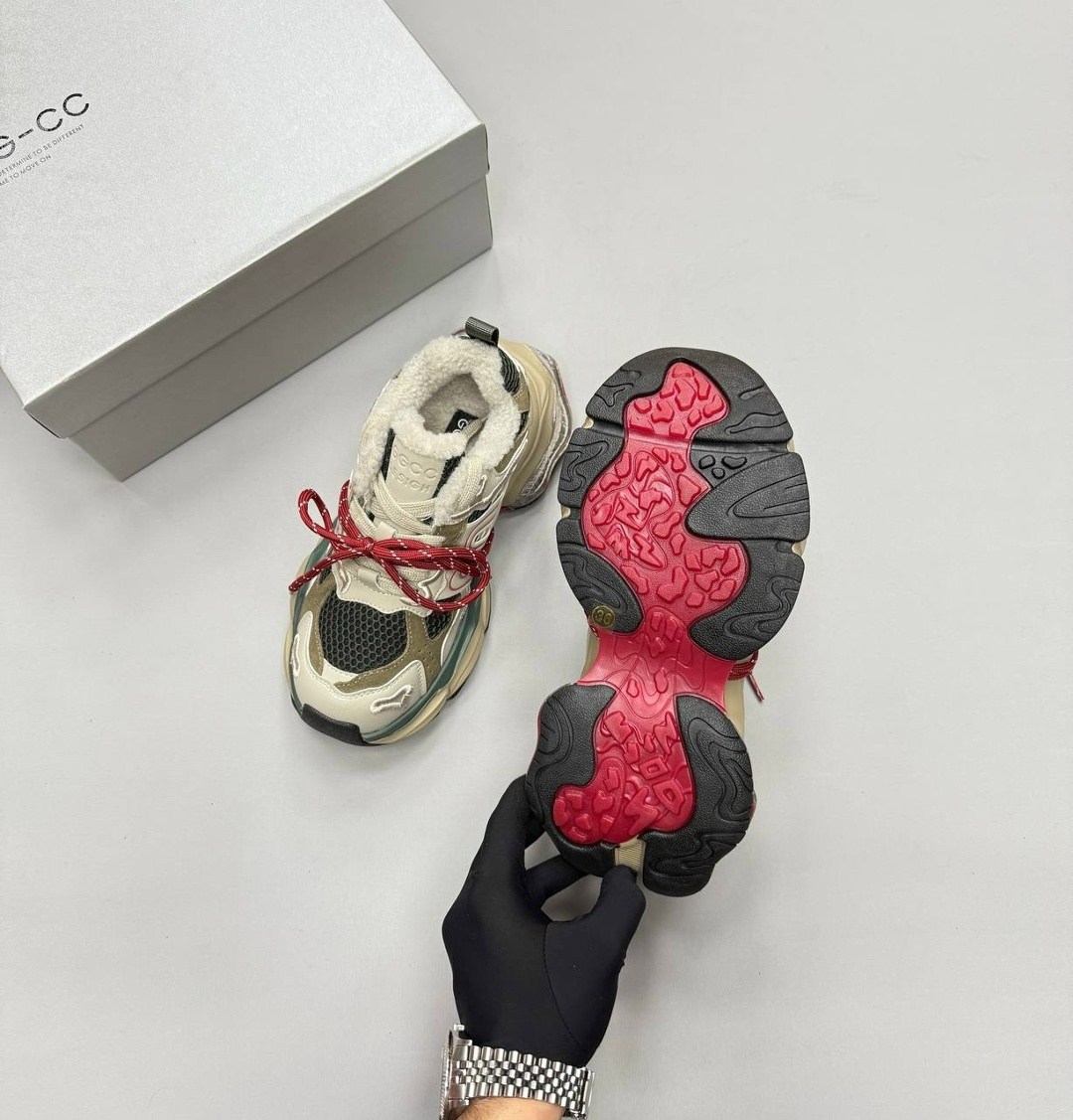 женские кроссовки,кроссовки женские balenciaga,массивные кроссовки женские,массивные кроссовки,кроссовки