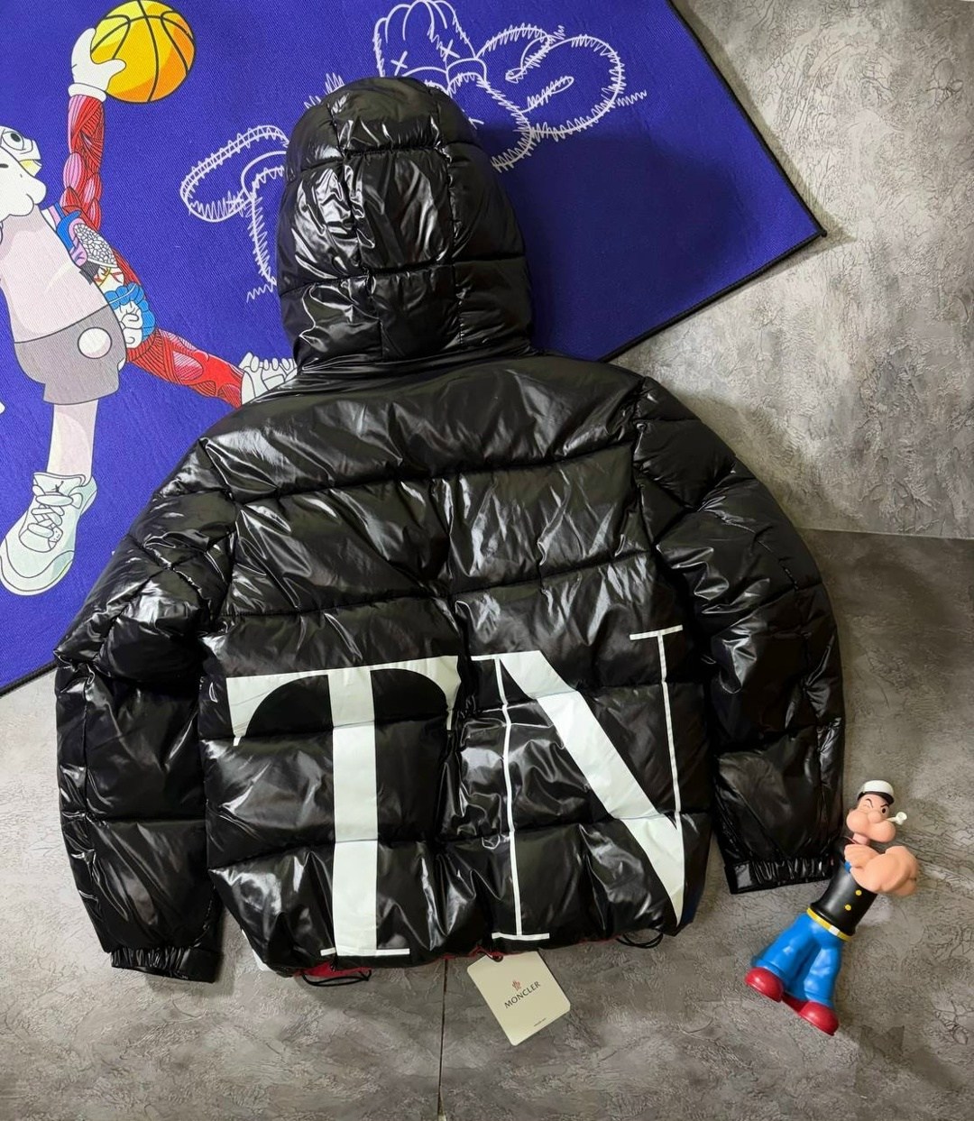 куртка монклер валентино,пуховик монклер валентино,пуховик moncler,куртка монклер,пуховик мужской moncler