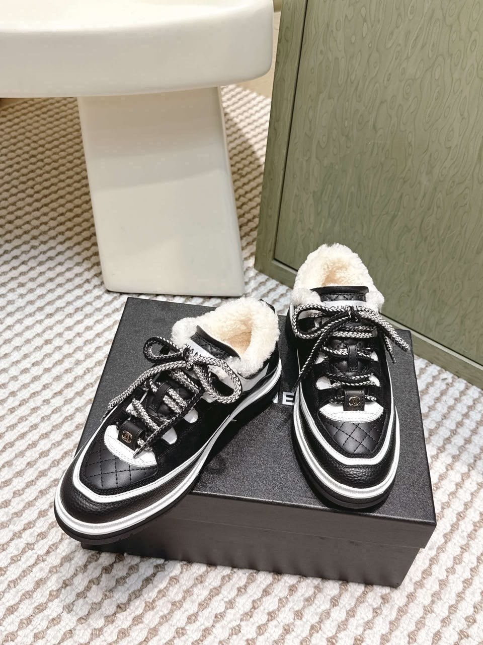 ,спортивная ,chanel кроссовки, женская зимняя,женская