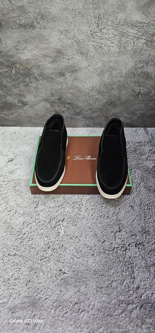 ботинки лоферы мужские замшевые loro piana suede black,мужские высокие замшевые лоферы santoni 2026 черные,,мужские лоферы loro piana черные замшевые,лоферы loro piana
