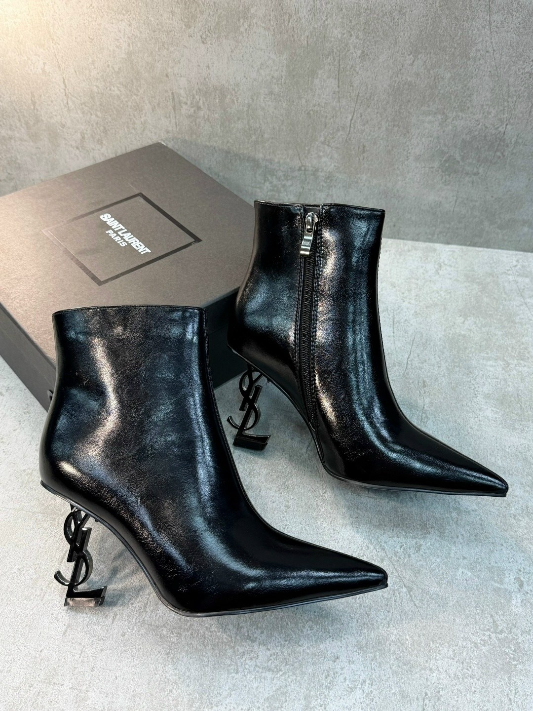 ,ботильоны saint laurent,женские ботильоны,ботильоны balenciaga,кожаные ботильоны saint laurent