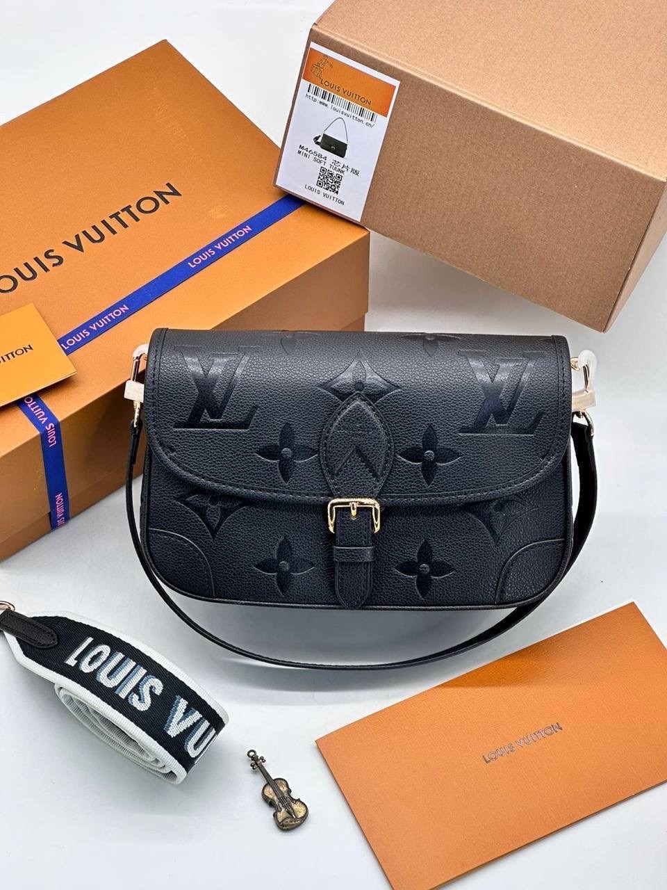 сумка женская louis vuitton,cумка louis vuitton,louis vuitton сумка на плечо,сумка женская louis vuitton черная,сумка сэтчел diane louis vuitton