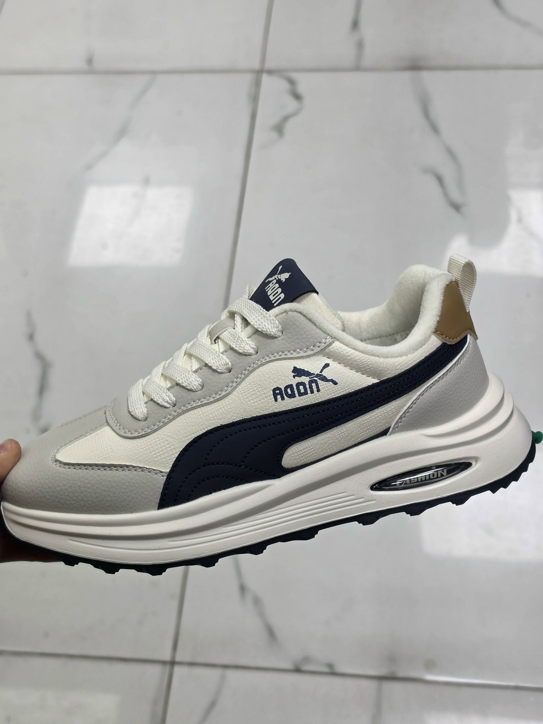 зимние кроссовки adidas retropy f2 hi,зимние кроссовки adidas retropy f2 hi цвет черный,кроссовки мужские adidas,кроссовки adidas,зимние кроссовки adidas retropy e5