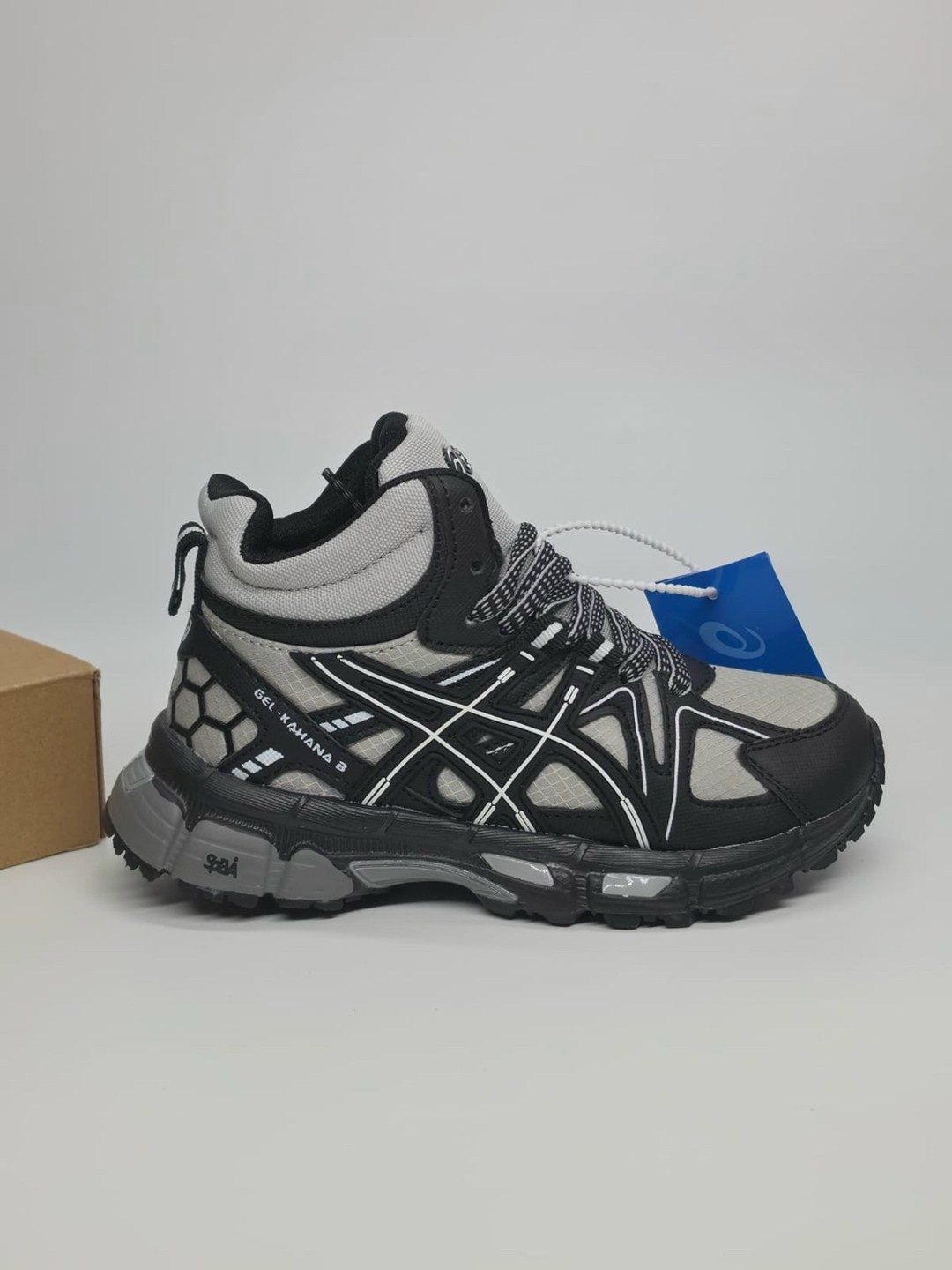кроссовки asics gel kahana 8,кроссовки асикс,кроссовки asics,зимние кроссовки асикс,кроссовки asics gel-kahana 8 mid grey with fur
