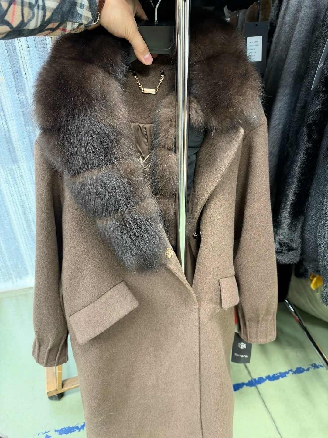 теплое пальто,пальто зимнее женское,пальто зимнее,пальто с мехом,пальто модное