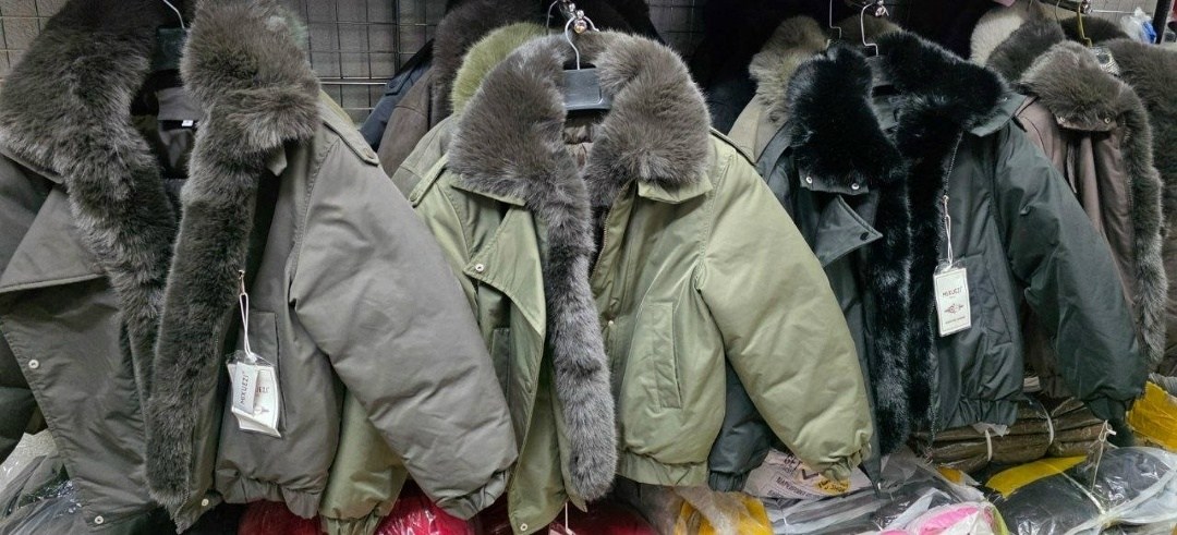 moncler womens real fur parka,меховая парка,парка с мехом,парки с чернобуркой,парка с чернобуркой