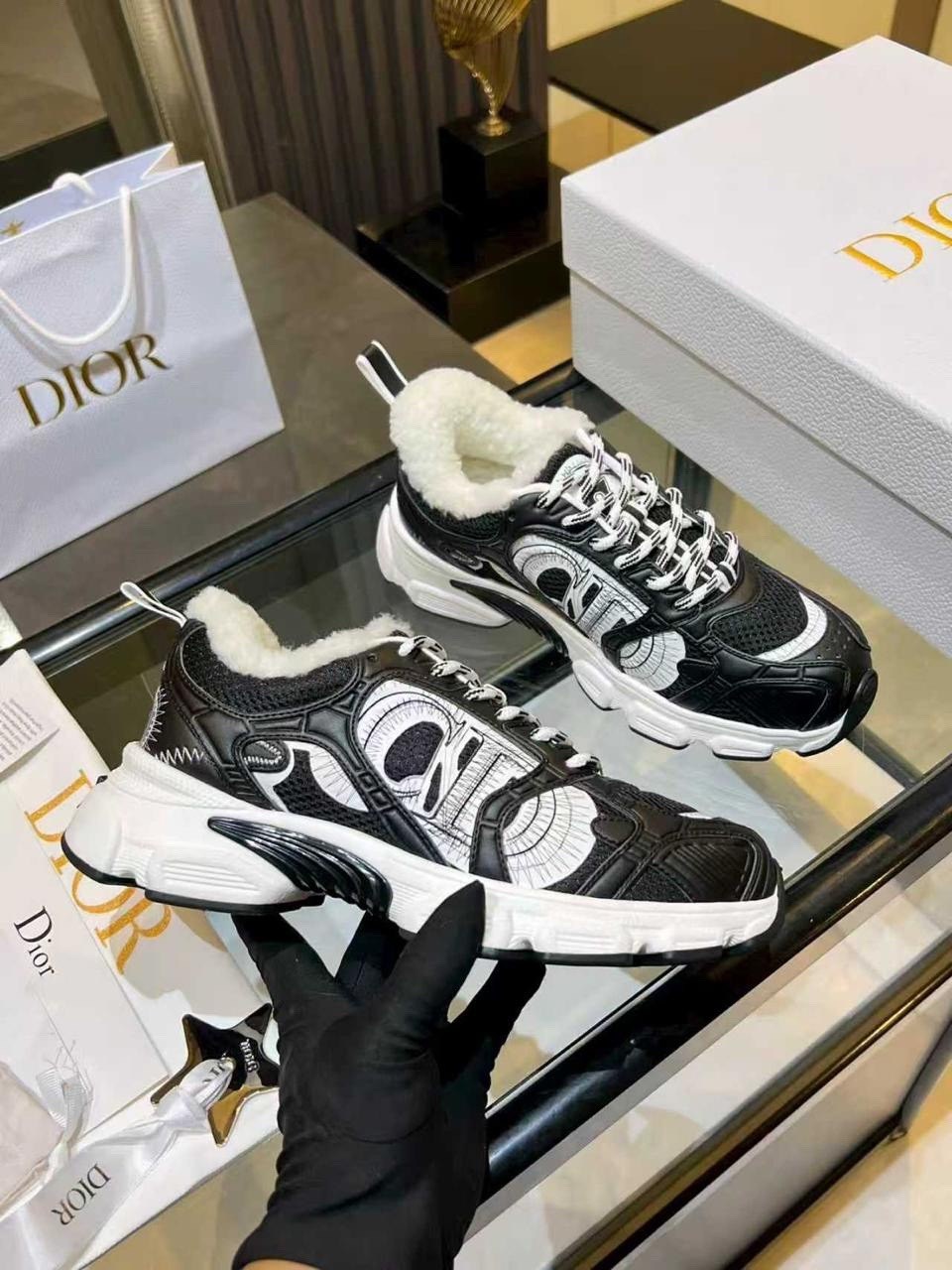 кроссовки dior,диор кроссовки,женские кроссовки,кроссовки christian dior,кроссовки женские зимние