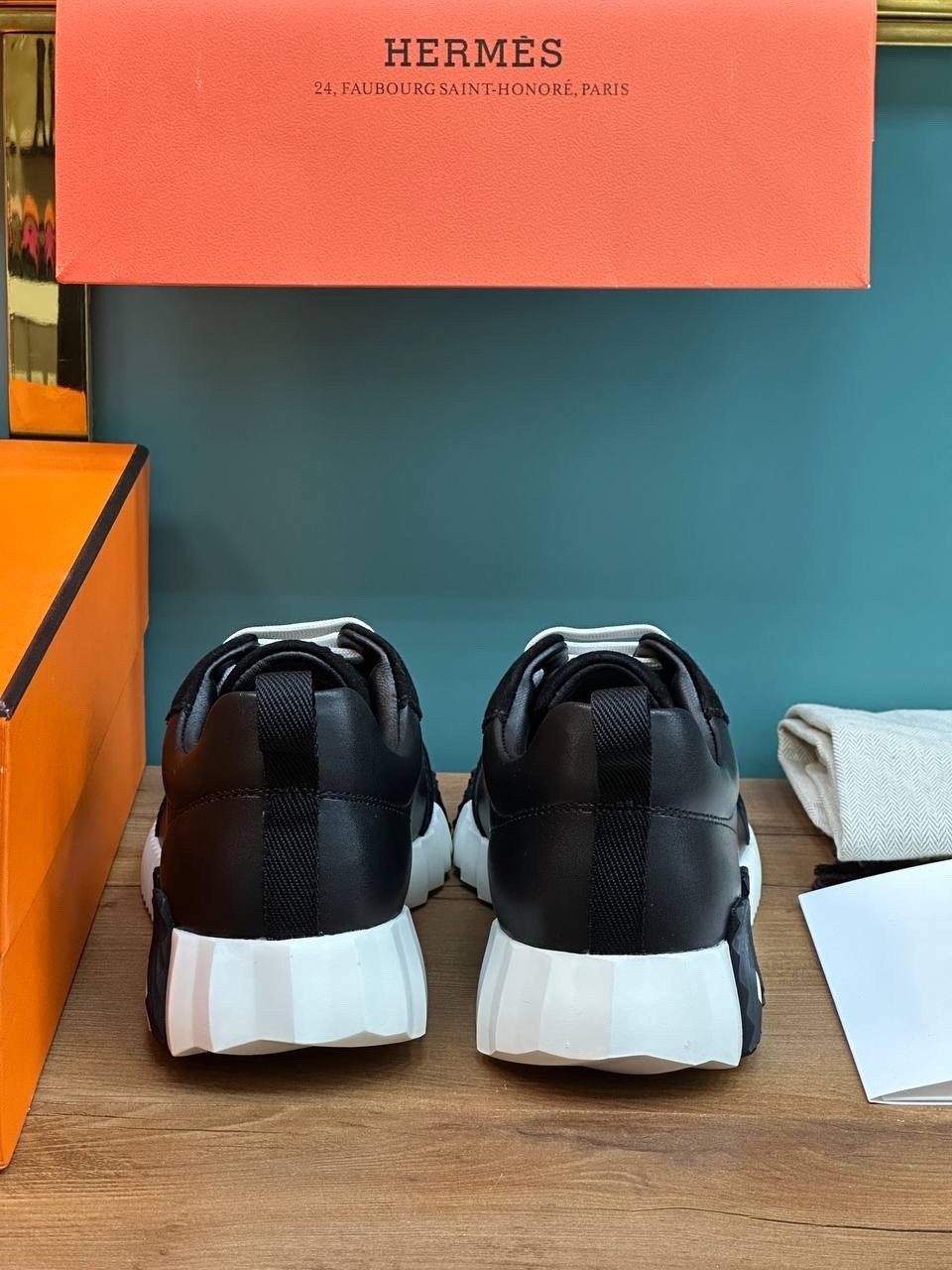 кроссовки hermes,кроссовки мужские hermes,,мужские кроссовки, спортивная