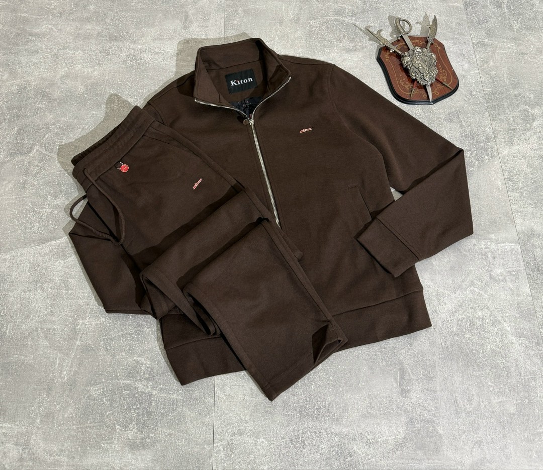 спортивный костюм kiton,костюм kiton,мужские спортивные костюмы,спортивный костюм tommy hilfiger,спортивный костюм kiton мужской