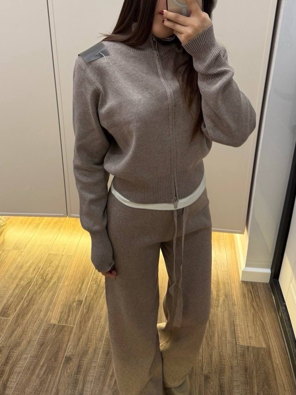 костюм брючный с капюшоном futurcouture,женский костюм,костюм спортивный,костюм на флис,костюм