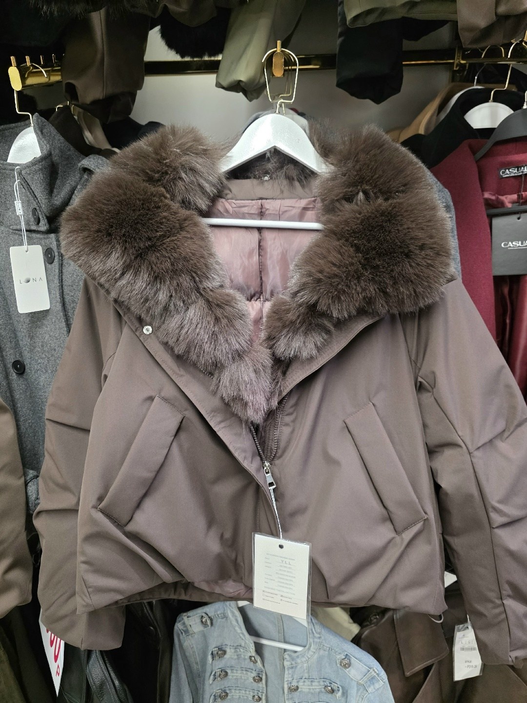 парка с мехом,парка женская с натуральным мехом,парка с мехом кролика,парка с натуральным мехом,мех песец