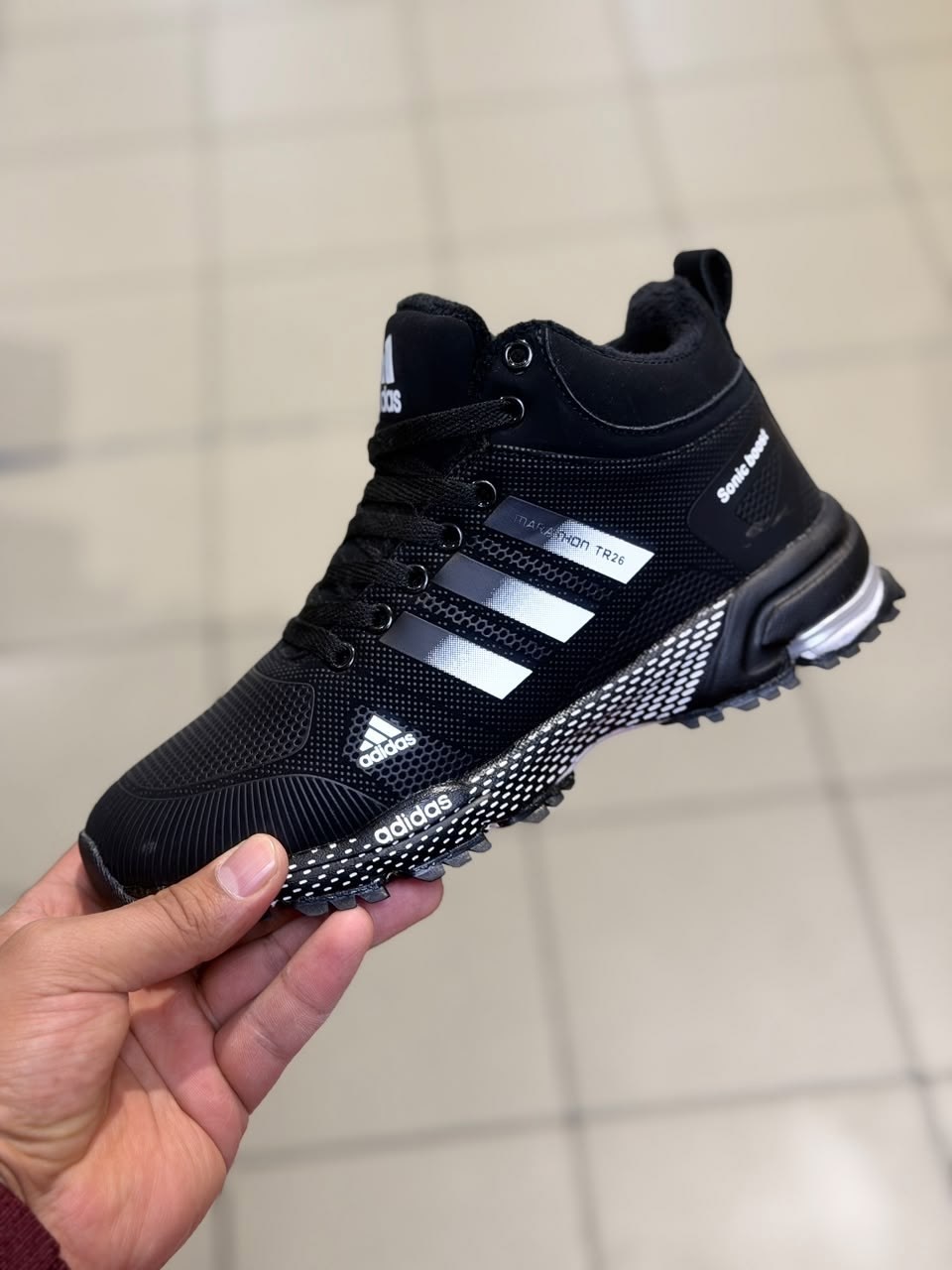 barzu кроссовки зимние адидас marathon tr 20,кроссовки мужские зимние adidas,зимние кроссовки мужские адидас,зимние кроссовки adidas,кроссовки мужские зимние