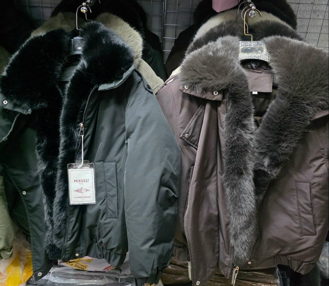 moncler womens real fur parka,меховая парка,парка с мехом,парки с чернобуркой,парка с чернобуркой