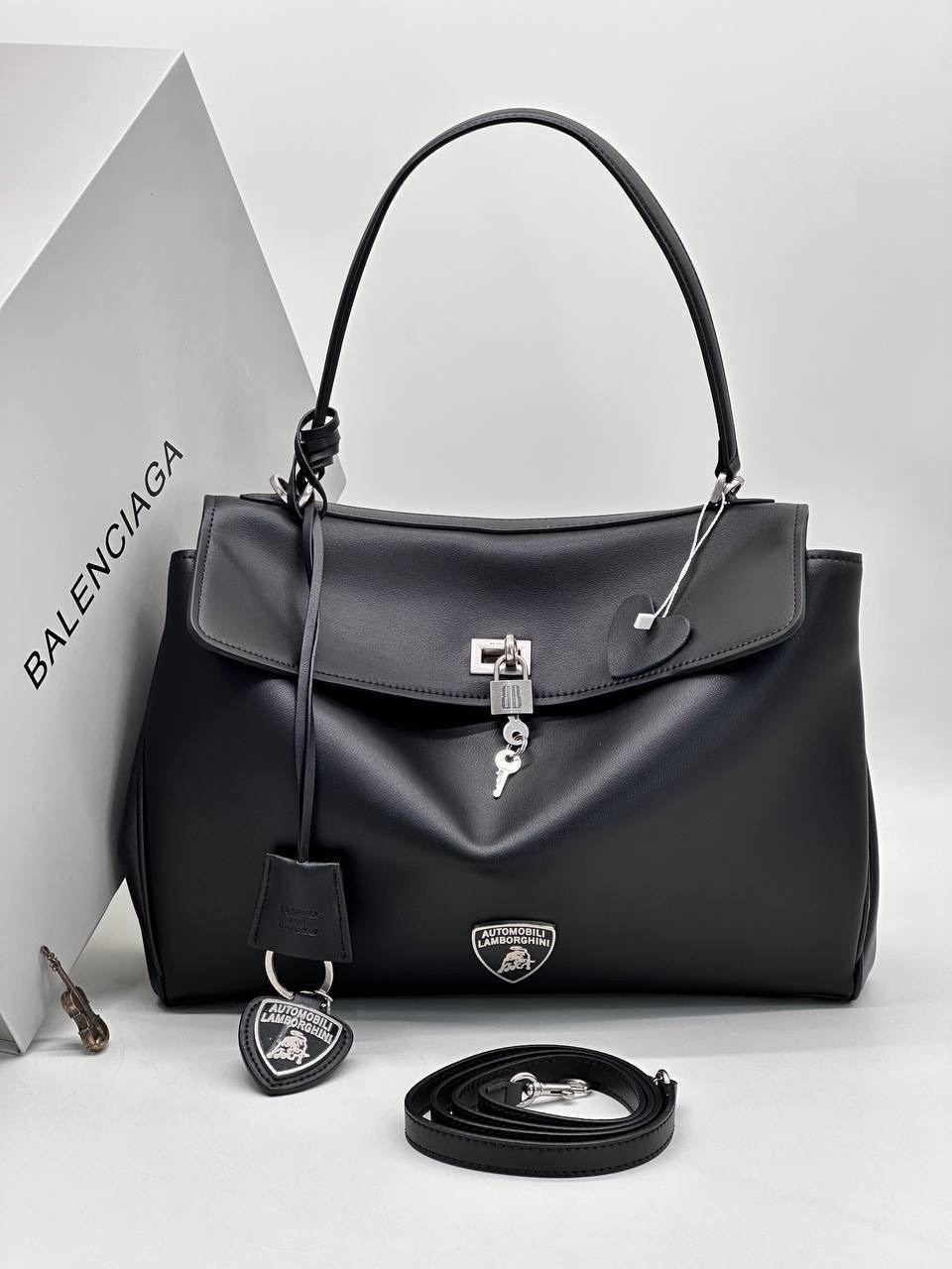 balenciaga сумка женская,сумка balenciaga,сумка balenciaga rodeo,сумка,женская сумка balenciaga lamborghini