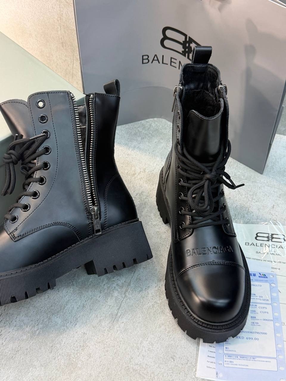 ботинки balenciaga,balenciaga женские кожаные ботинки чёрного цвета,сапоги balenciaga,ботинки баленсиага женские,баленсиага ботинки